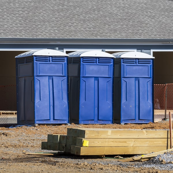 what is the maximum capacity for a single porta potty in Lincolnshire Illinois